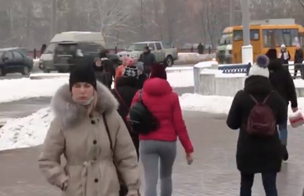 Карантин в Украине. Фото: скриншот  YouTube-видео