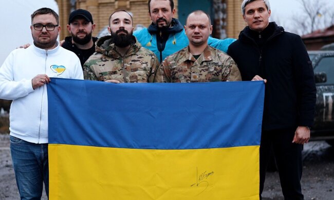 361 миссия на фронт: фонд «Надежда» и Валерий Дубиль передали оборудование военным на харьковское направление