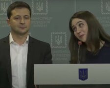 Владимир Зеленский и Юлия Мендель. Фото: скриншот YouTube-видео