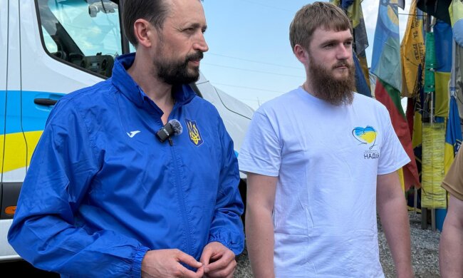 Купянский, Волчанский и Ореховское направления: Валерий Дубиль, Вита Присяжнюк и фонд «Надежда» передали помощь на фронт