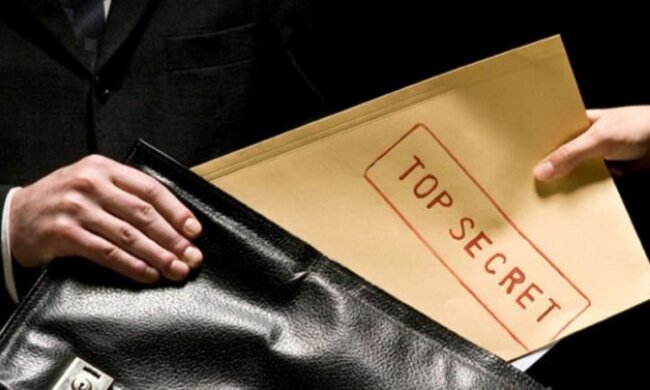 Сдал подводную лодку без боя: экс-командиру подлодки "Запорожье" сообщили о подозрении