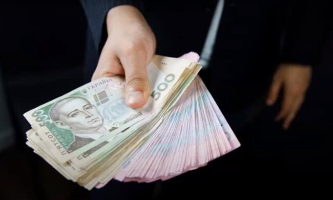 Можна отримувати понад 20 тисяч гривень: кому в Україні платять найвищі зарплати. Список професій
