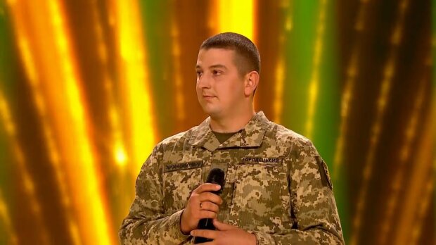 "Голос країни-2023": участником шоу стал военный, который поразил всю Украину своей песней