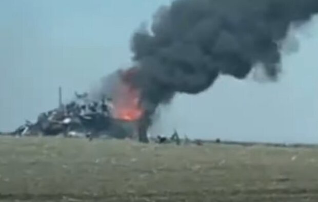 Посмотрите в эти глаза: ВСУ схватили пилота сбитого российского истребителя. Видео