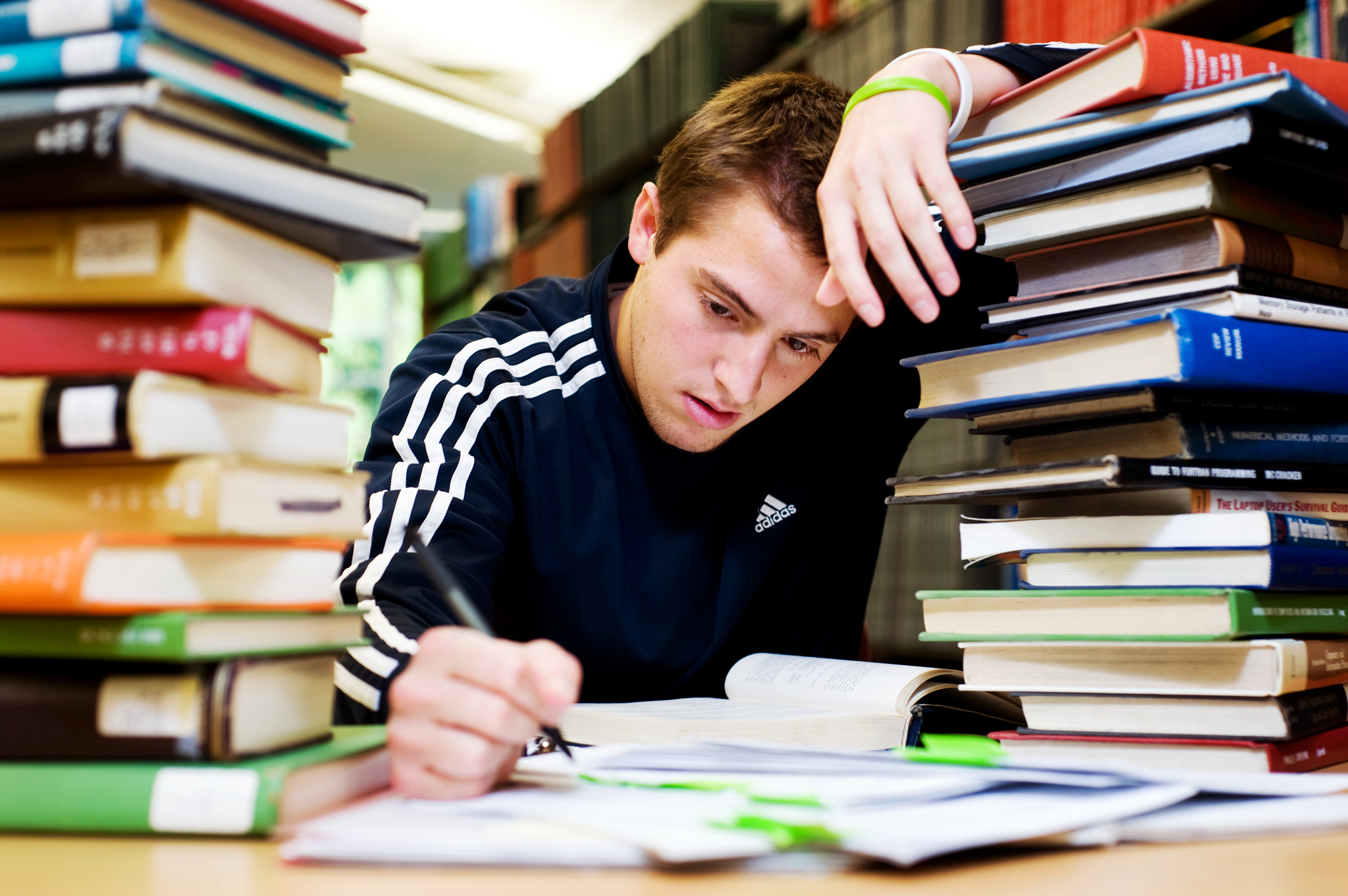 studencheskie-razvlecheniya-posle-uchebi-onlayn-nakachivanie-vagini